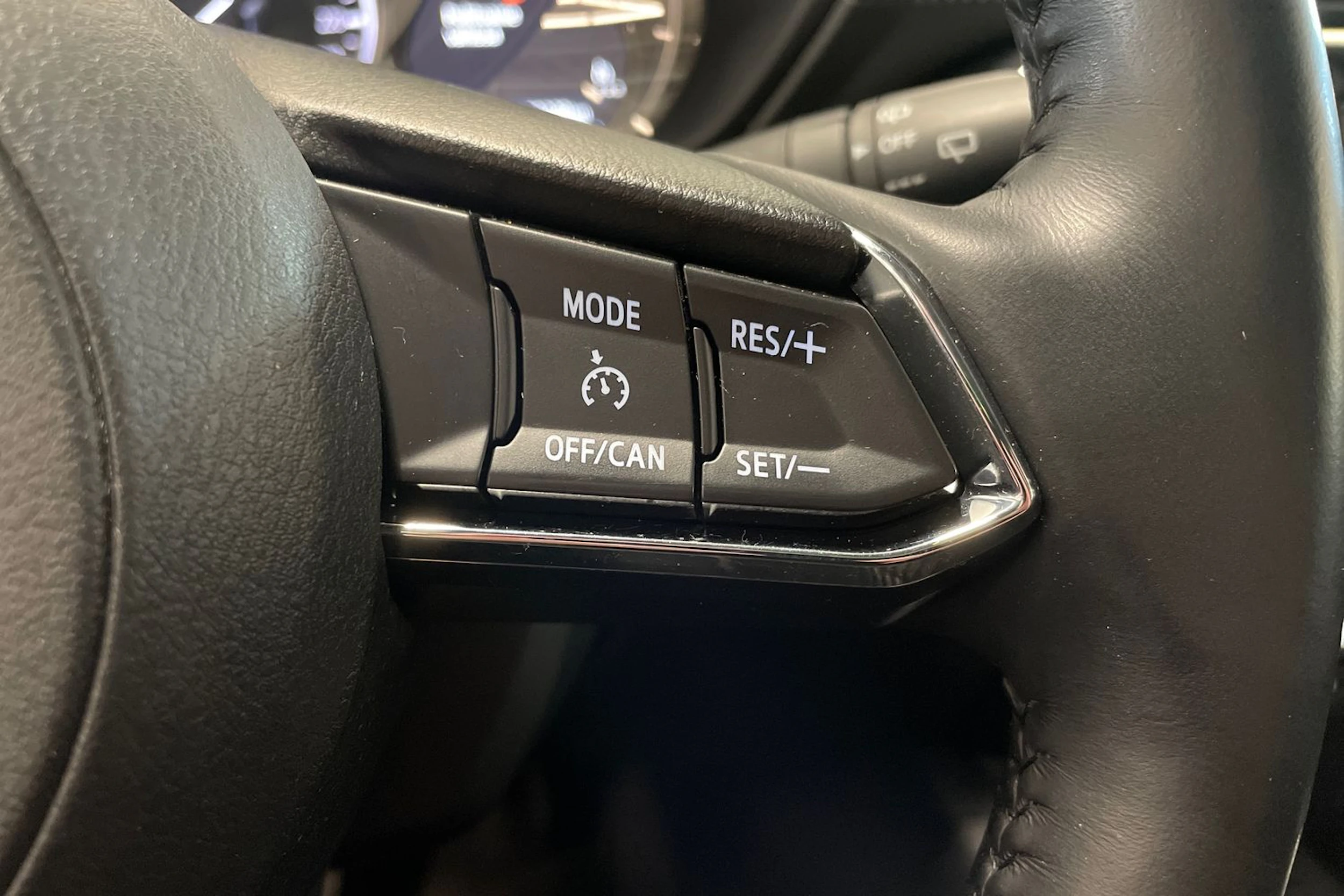 punainen Mazda CX-5 2017 kuva 15.