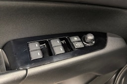 harmaa Mazda CX-5 2018 kuva 23.