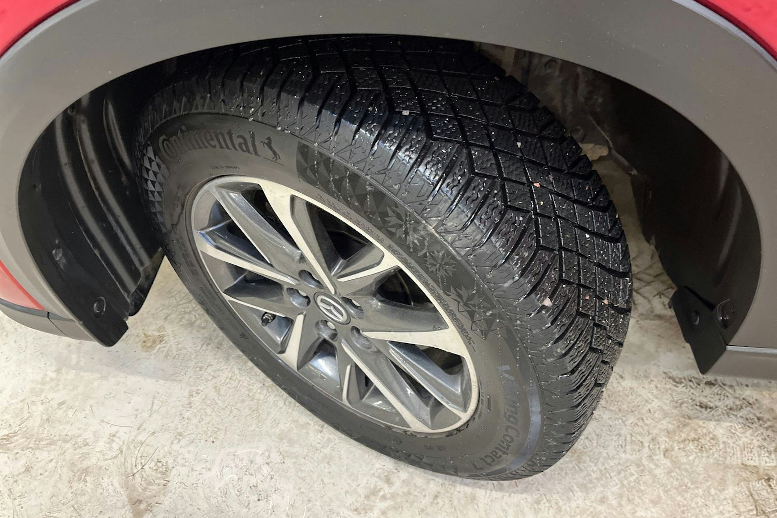 punainen Mazda CX-5 2018 kuva 13.