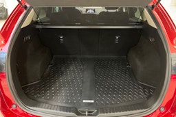 punainen Mazda CX-5 2018 kuva 14.