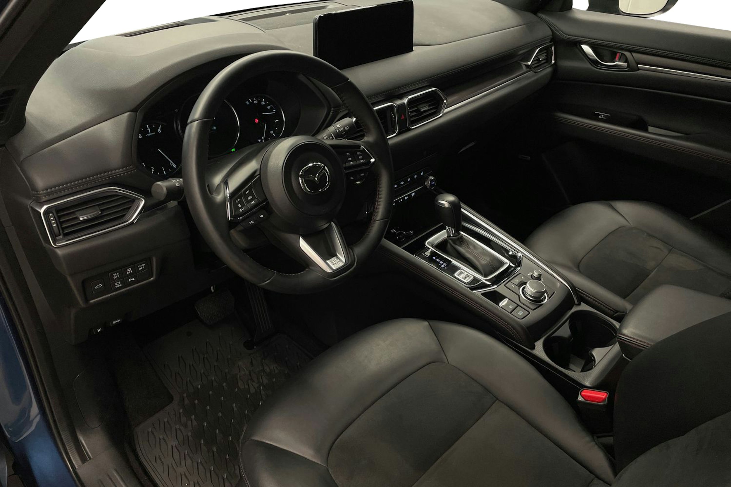Sininen Mazda cx-5 2023 kuva 7.