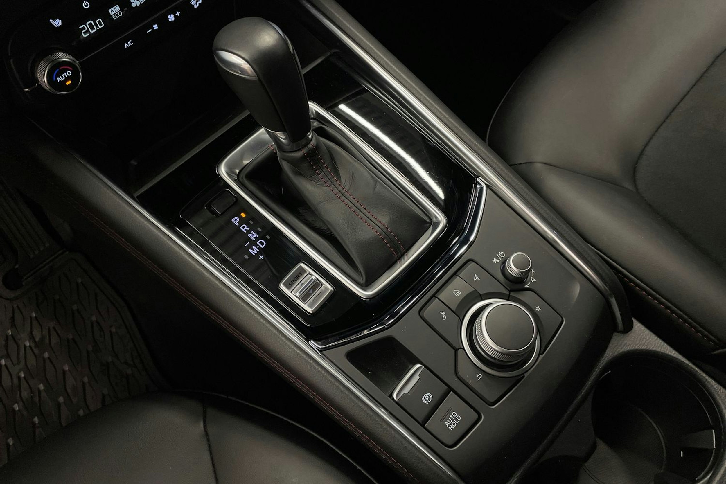 Sininen Mazda cx-5 2023 kuva 20.