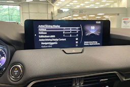 valkoinen Mazda CX-60 2023 kuva 21.