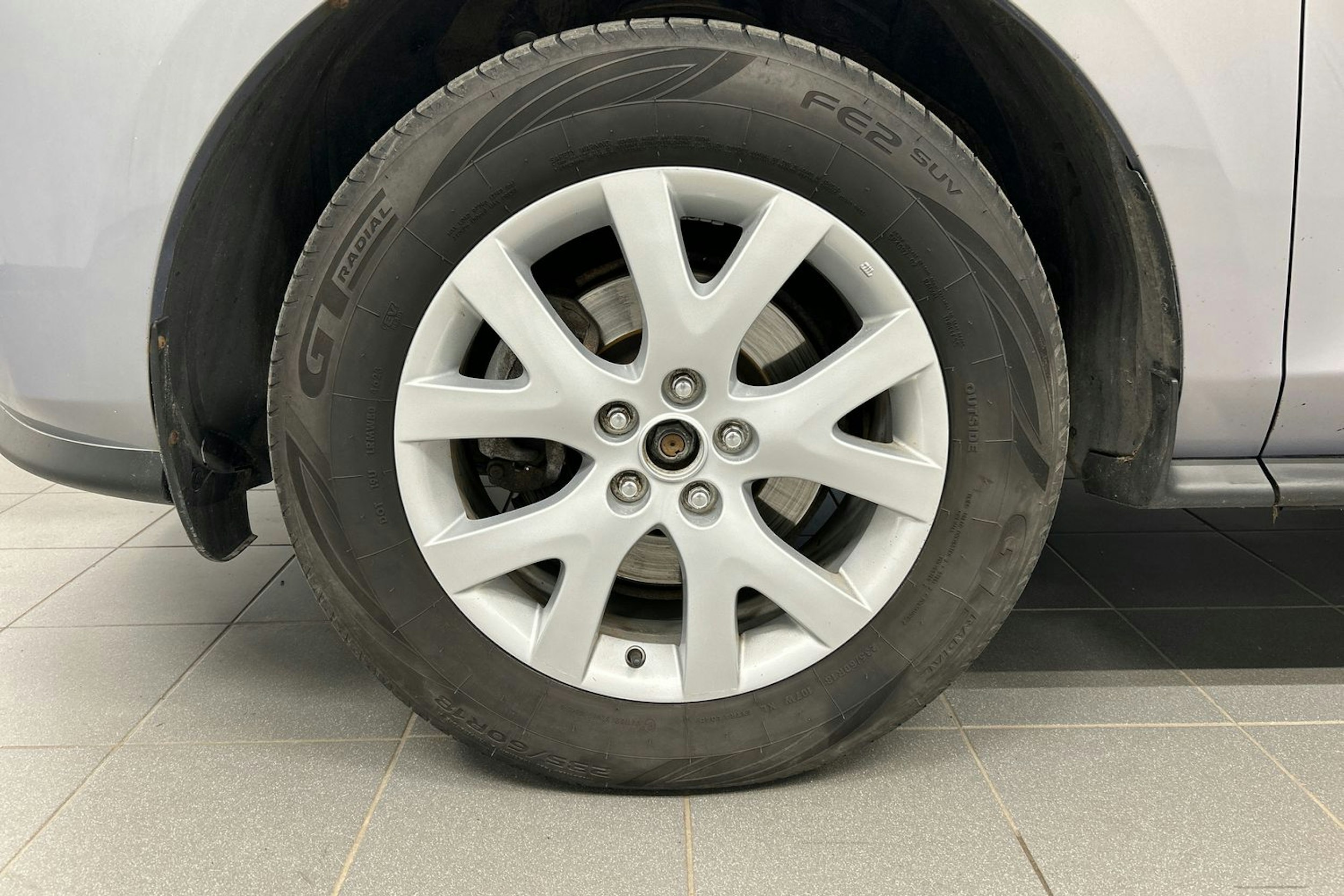 harmaa Mazda CX-7 2008 kuva 11.