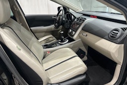 musta Mazda CX-7 2008 kuva 19.