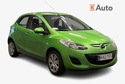 vihreä Mazda 2 2012 kuva 1.