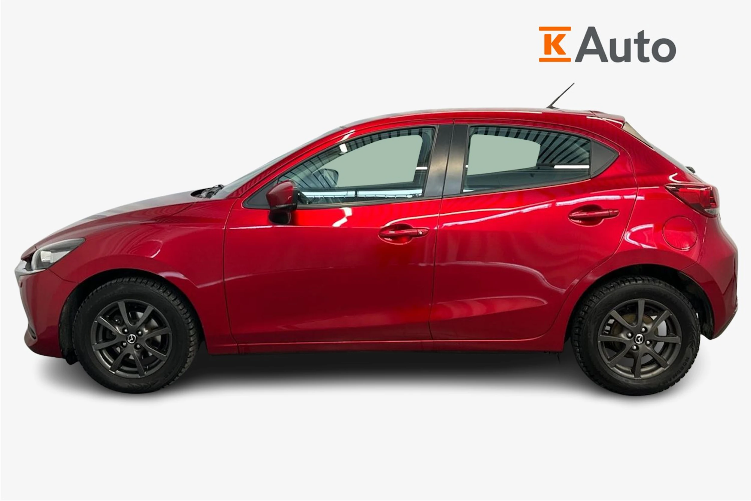 Punainen Mazda 2 2020 kuva 5.