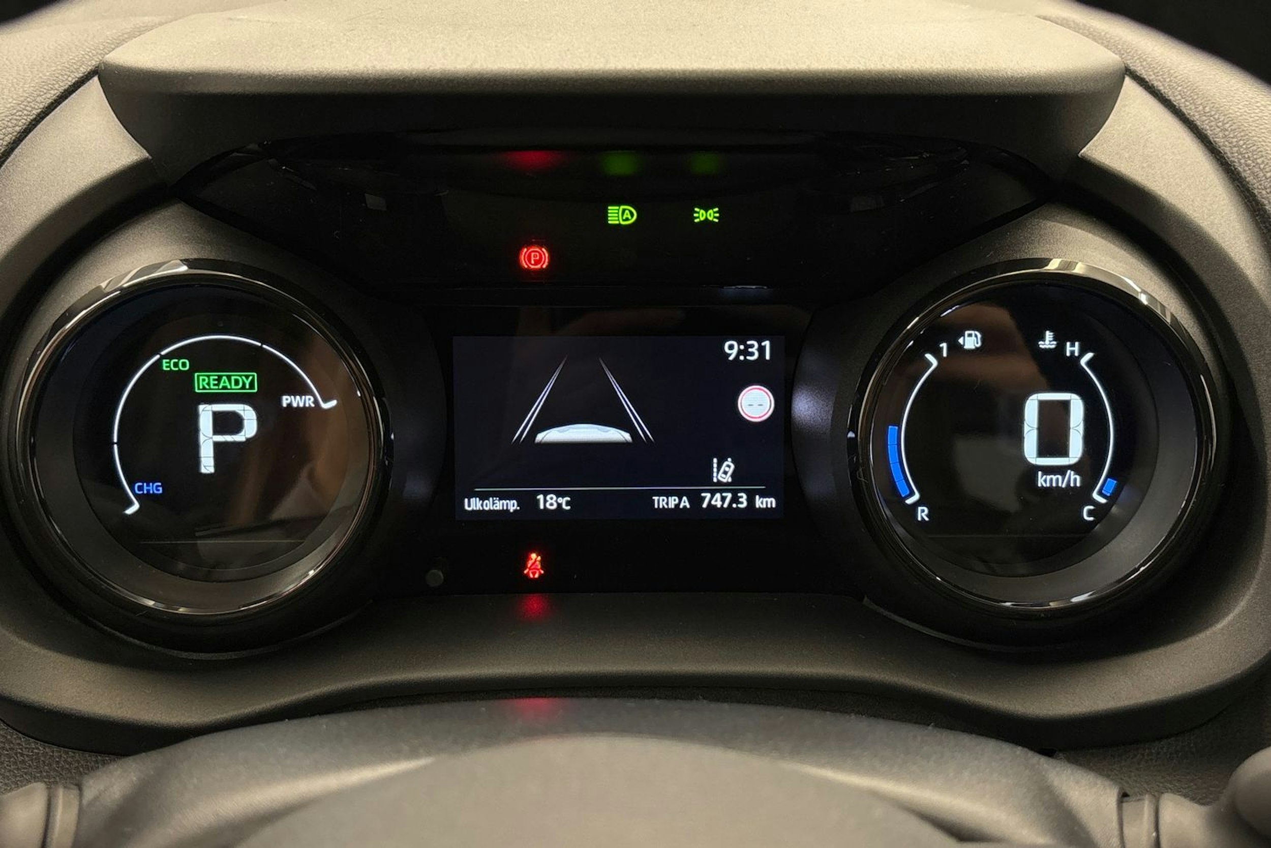 hopea Mazda Mazda2 Hybrid 2023 kuva 18.