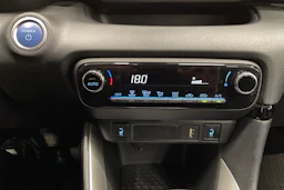 Harmaa Mazda MAZDA2 HYBRID 2023 kuva 22.