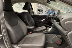 Harmaa Mazda MAZDA2 HYBRID 2023 kuva 27.