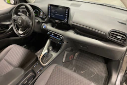 Harmaa Mazda MAZDA2 HYBRID 2023 kuva 28.