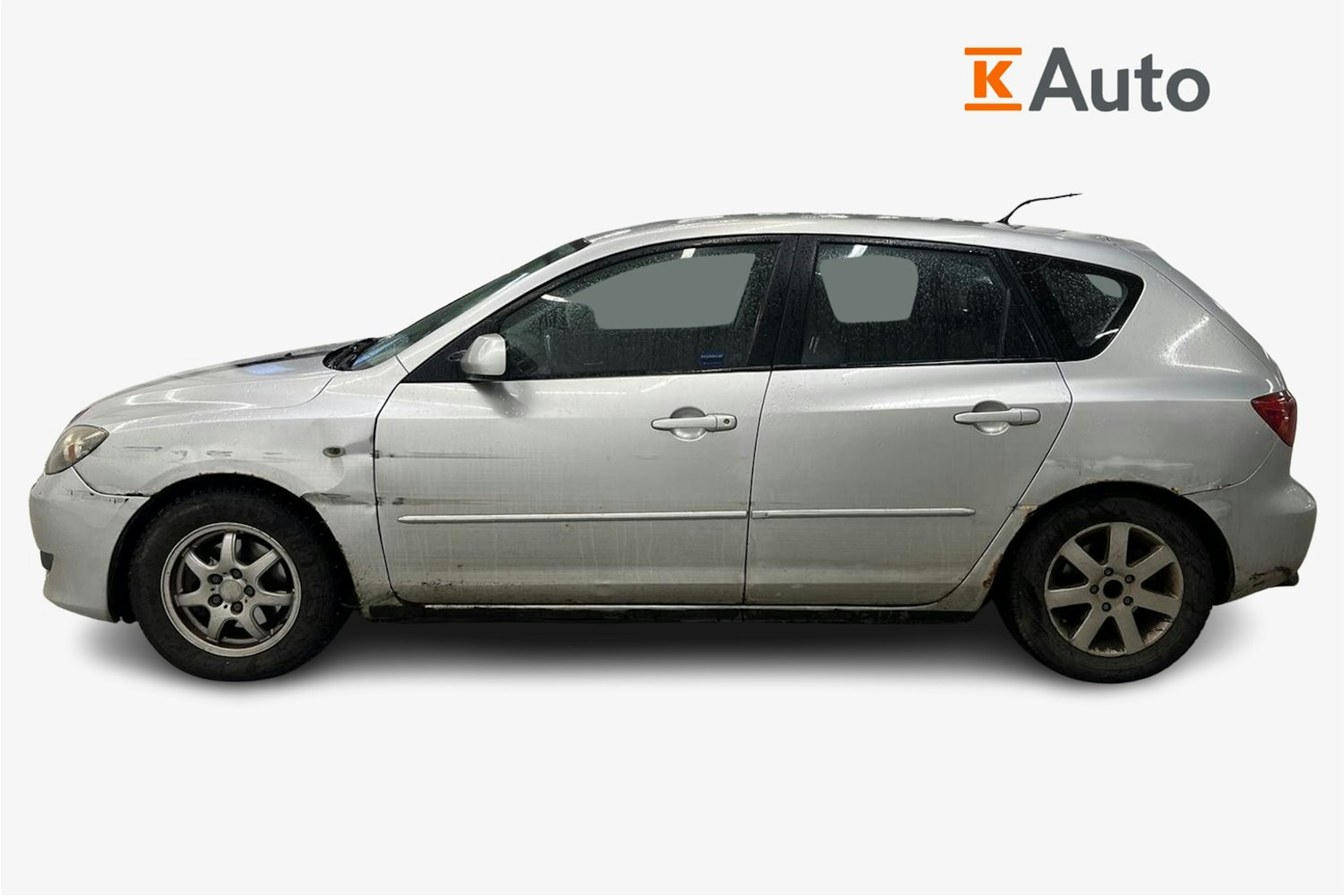 Harmaa Mazda 3 2004 kuva 5.