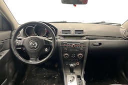 Harmaa Mazda 3 2004 kuva 7.