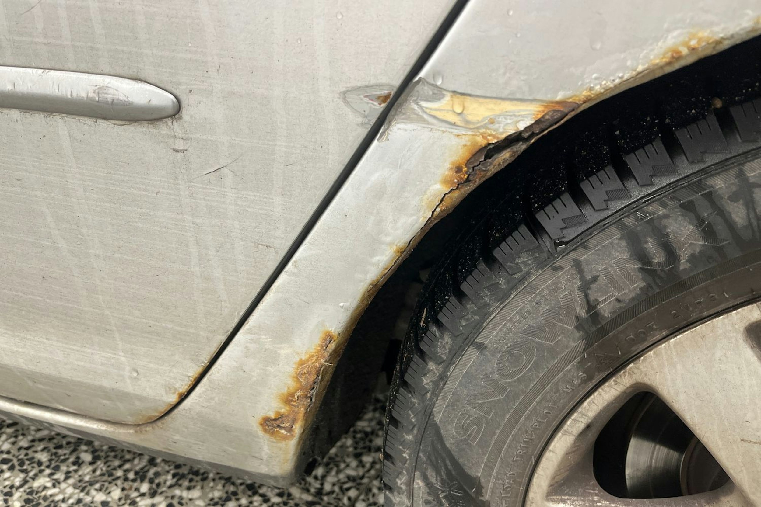 Harmaa Mazda 3 2004 kuva 27.