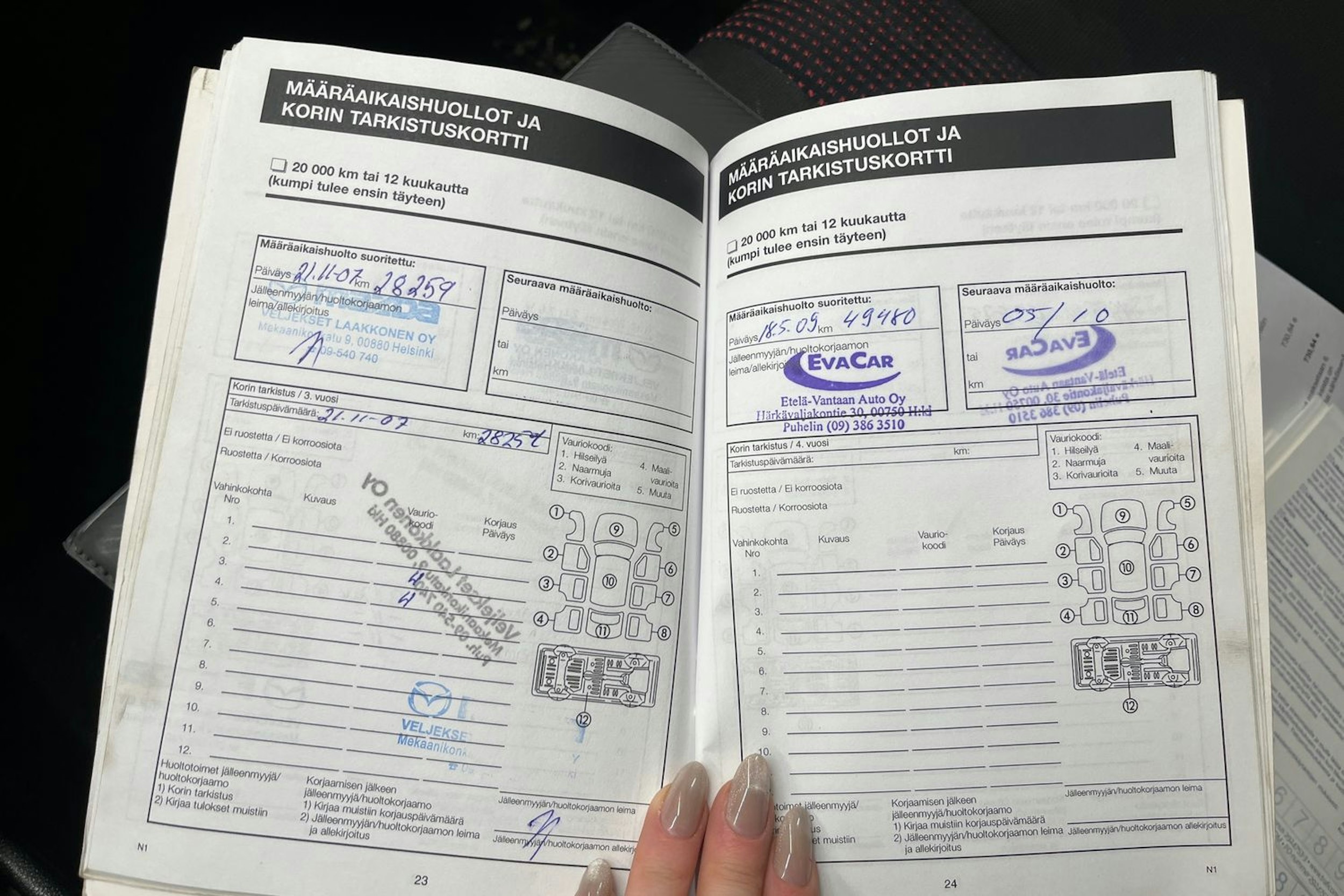 Harmaa Mazda 3 2004 kuva 33.