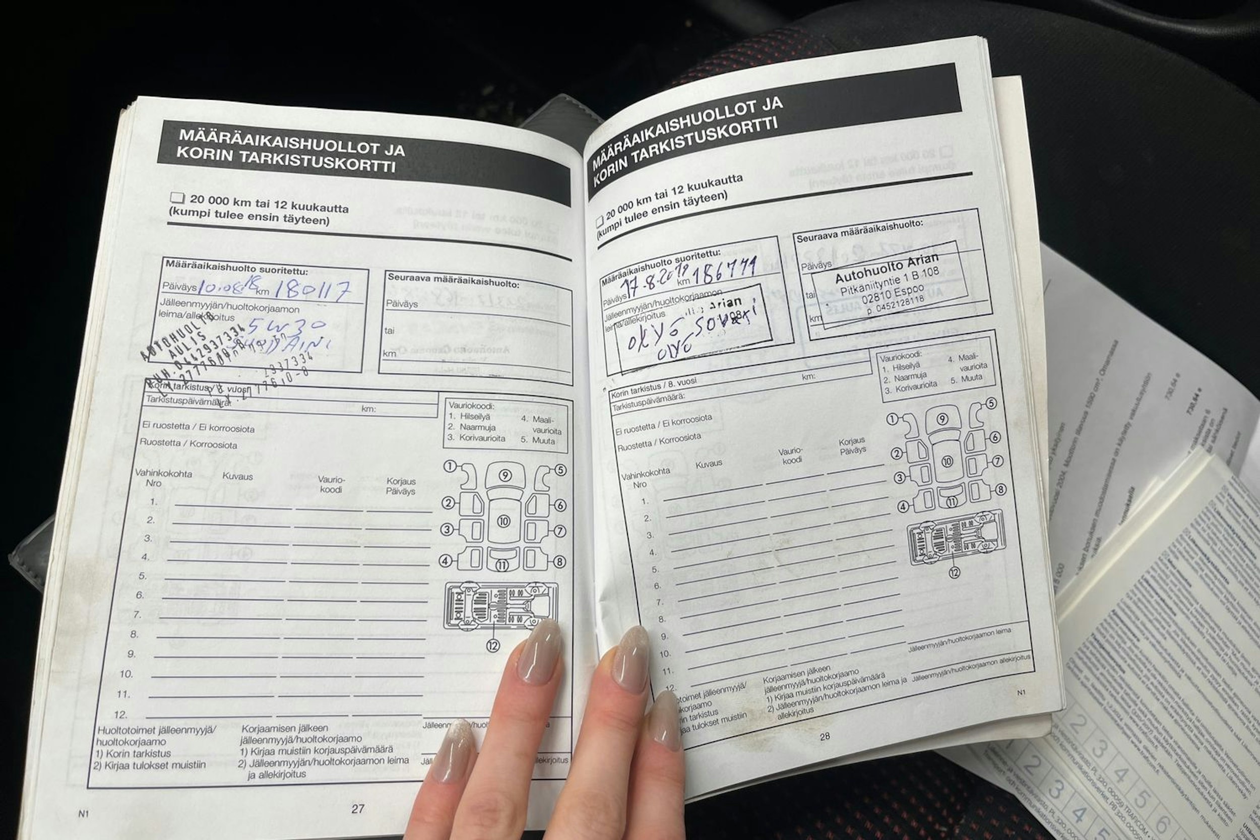 Harmaa Mazda 3 2004 kuva 35.