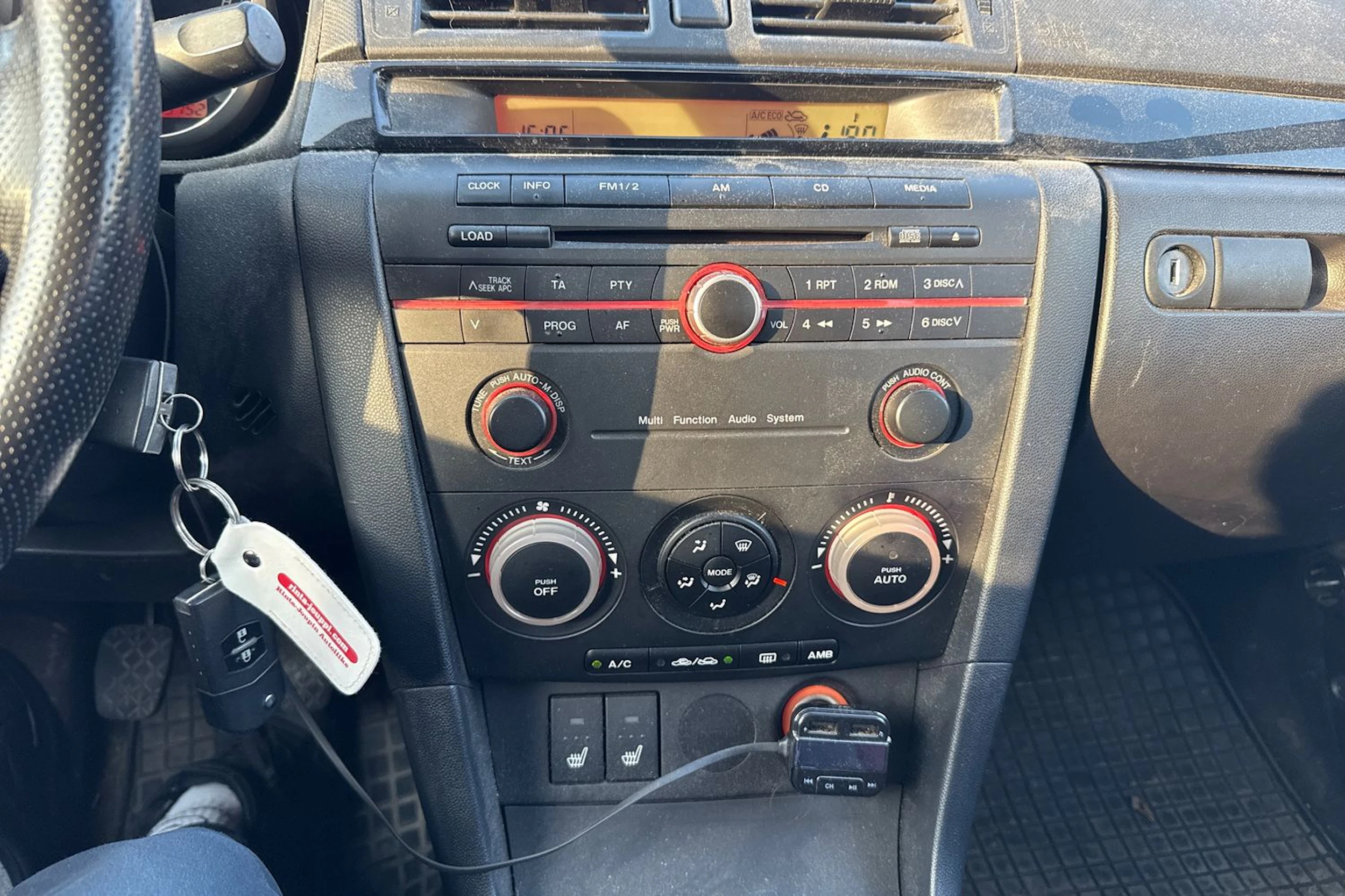 ruskea (beige) Mazda 3 2005 kuva 18.