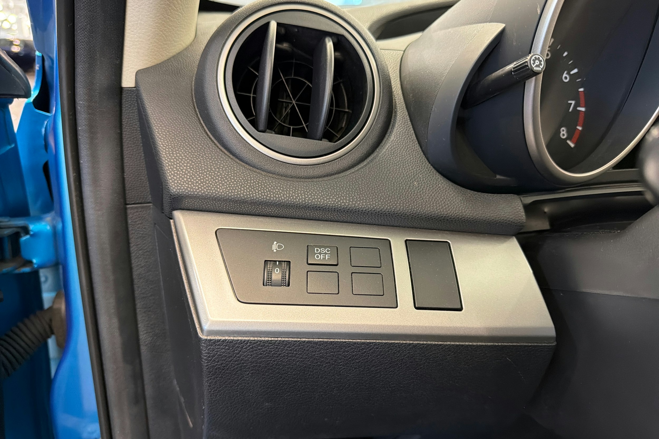 Sininen Mazda 3 2009 kuva 15.