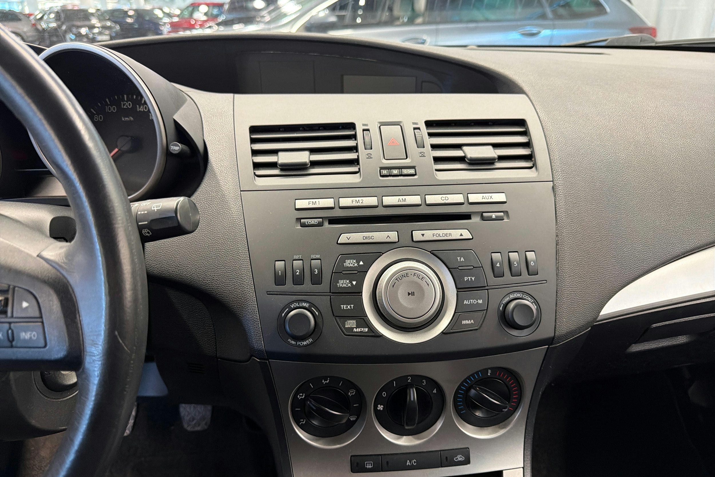 Sininen Mazda 3 2009 kuva 17.