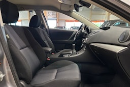 harmaa Mazda 3 2009 kuva 13.