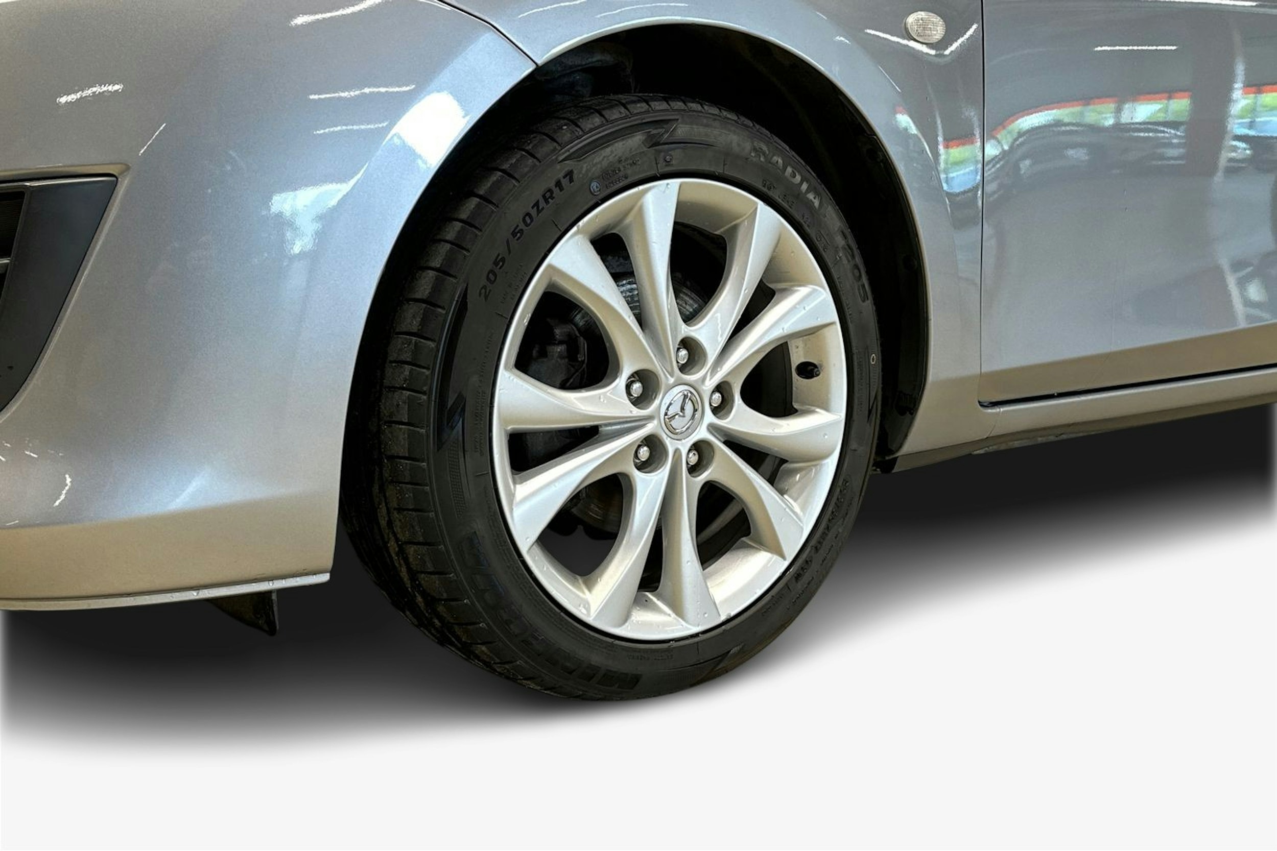 harmaa Mazda 3 2009 kuva 15.