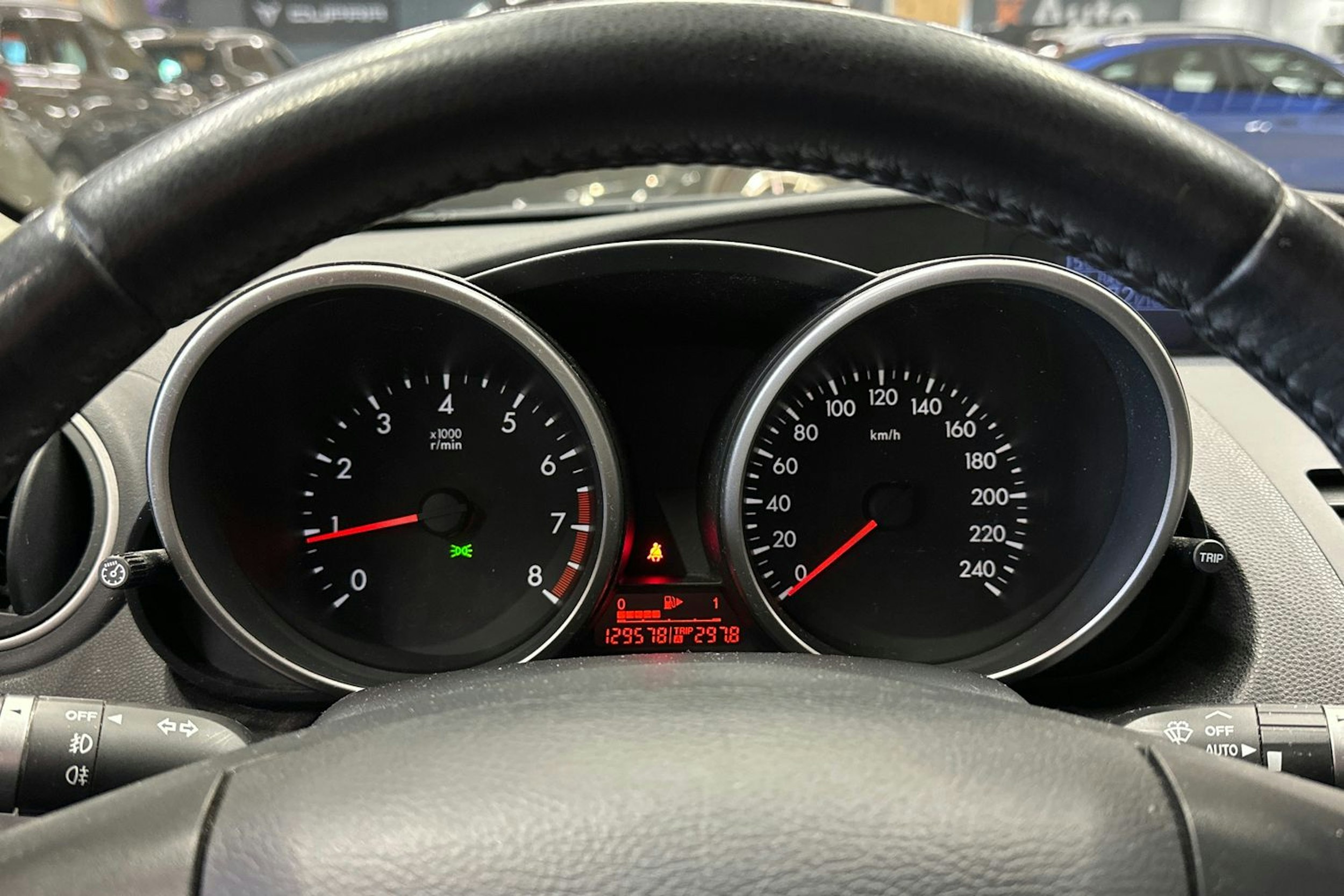 harmaa Mazda 3 2009 kuva 21.