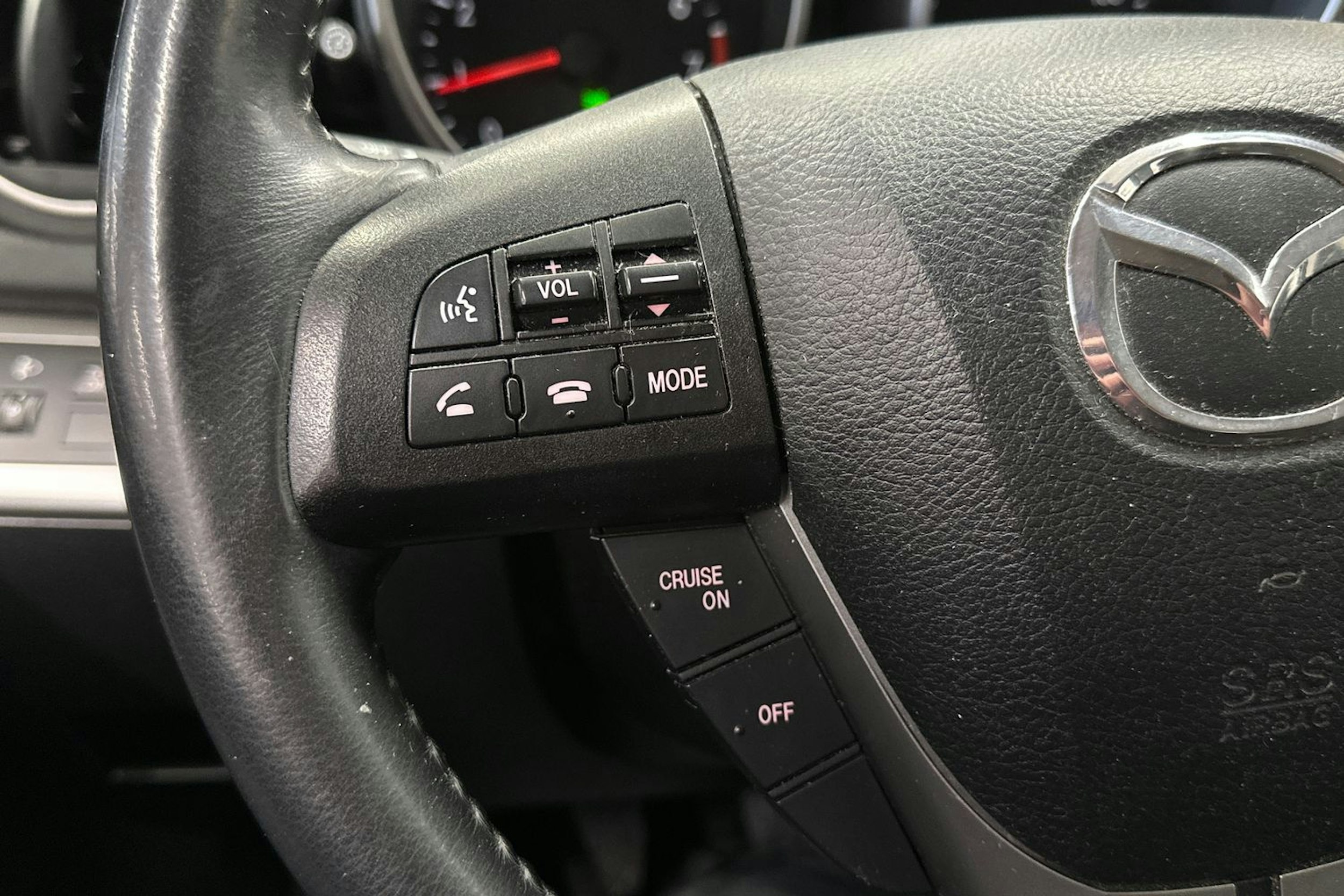 harmaa Mazda 3 2009 kuva 22.