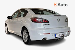 valkoinen Mazda 3 2013 kuva 2.