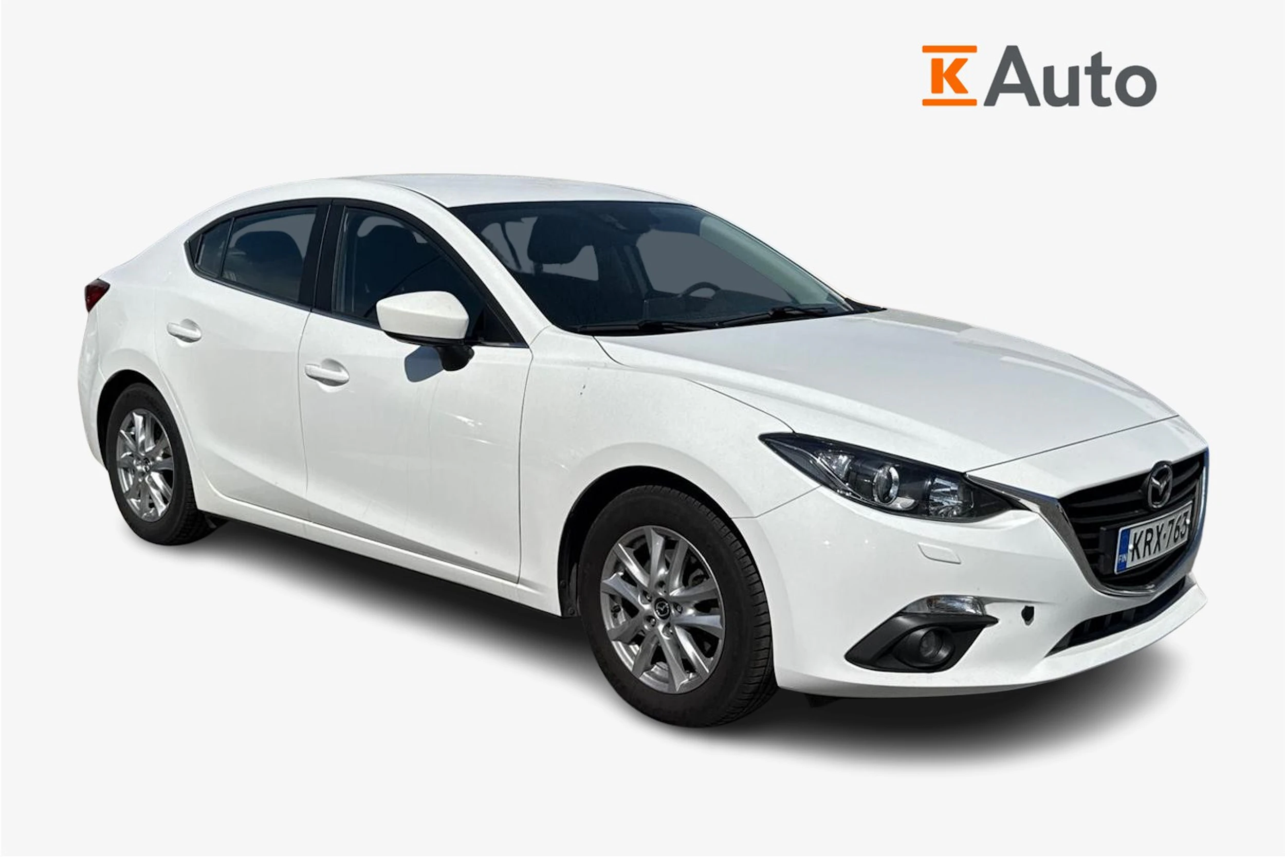 valkoinen Mazda 3 2014 kuva 1.