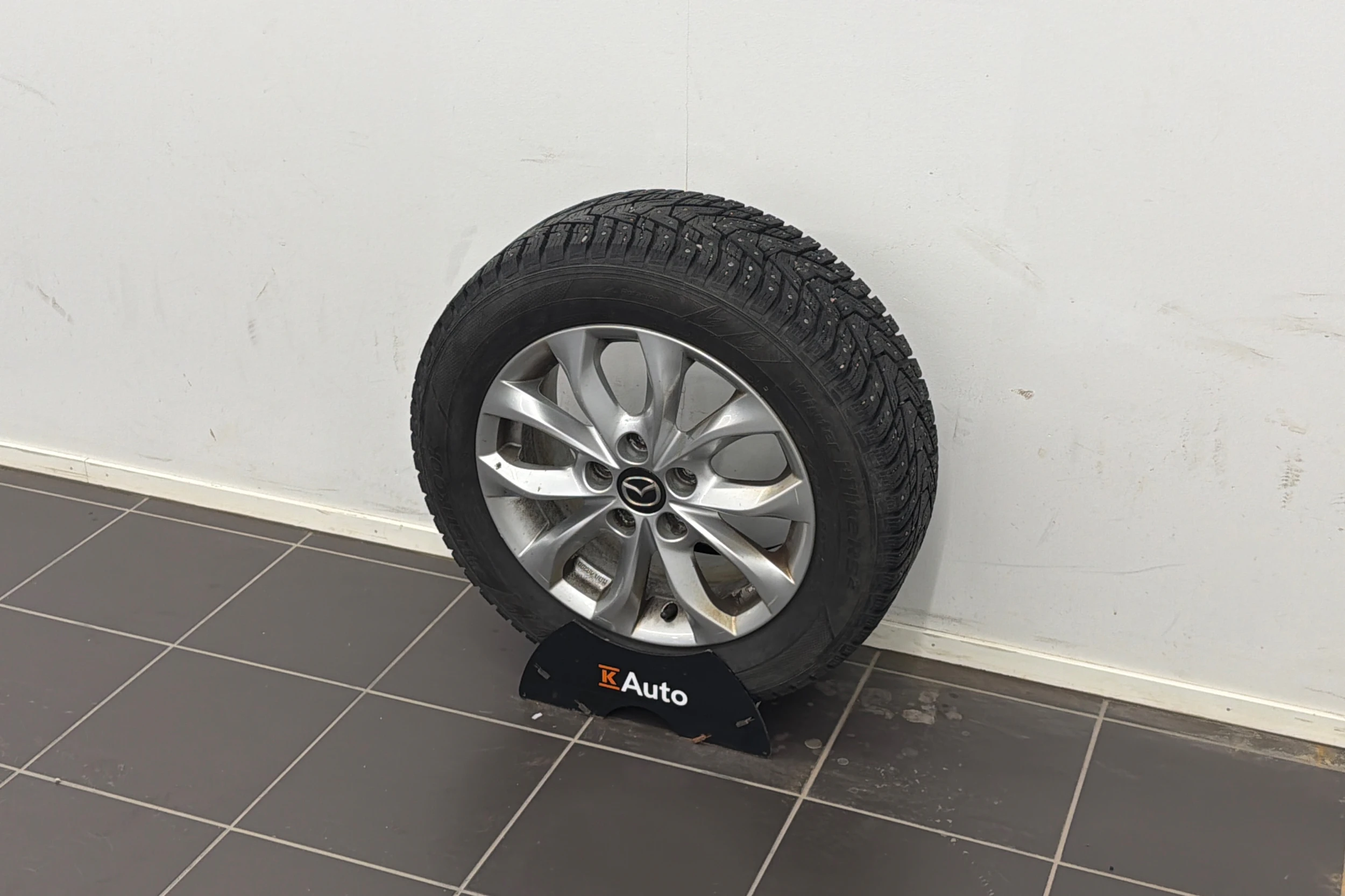 harmaa Mazda 3 2014 kuva 10.