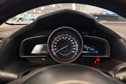 harmaa Mazda 3 2014 kuva 15.