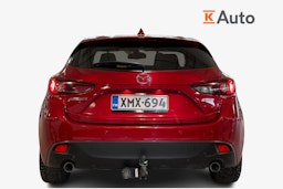 punainen Mazda 3 2014 kuva 3.