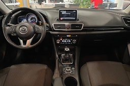 punainen Mazda 3 2014 kuva 7.