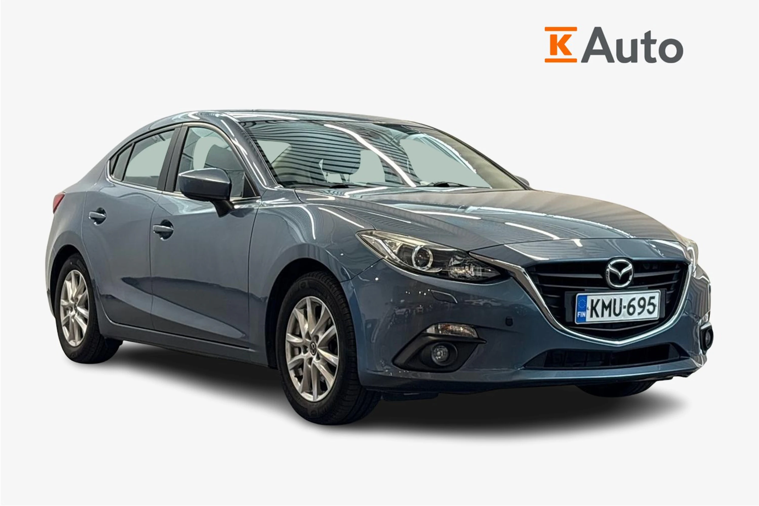 sininen Mazda 3 2015 kuva 1.