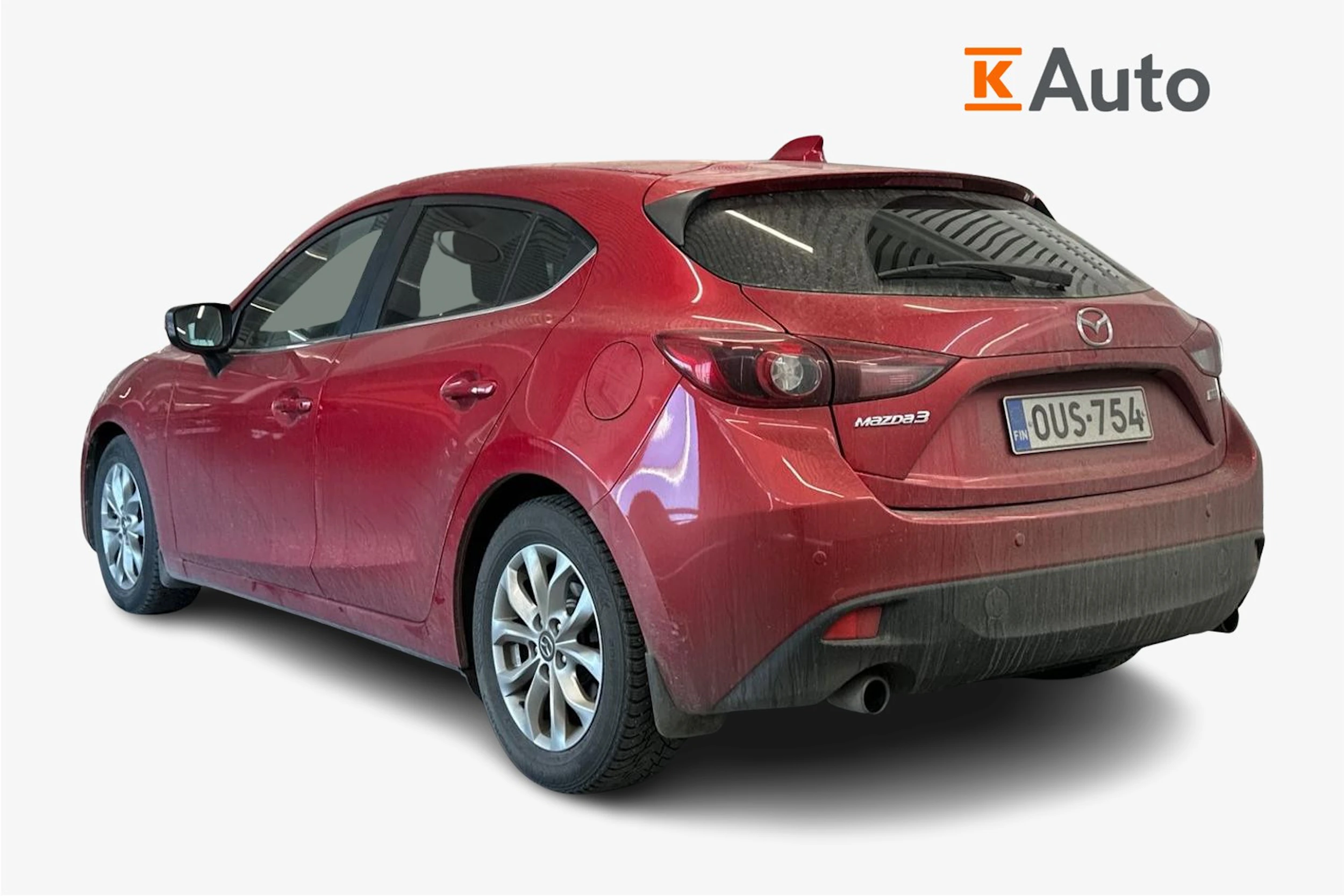 punainen Mazda 3 2015 kuva 2.