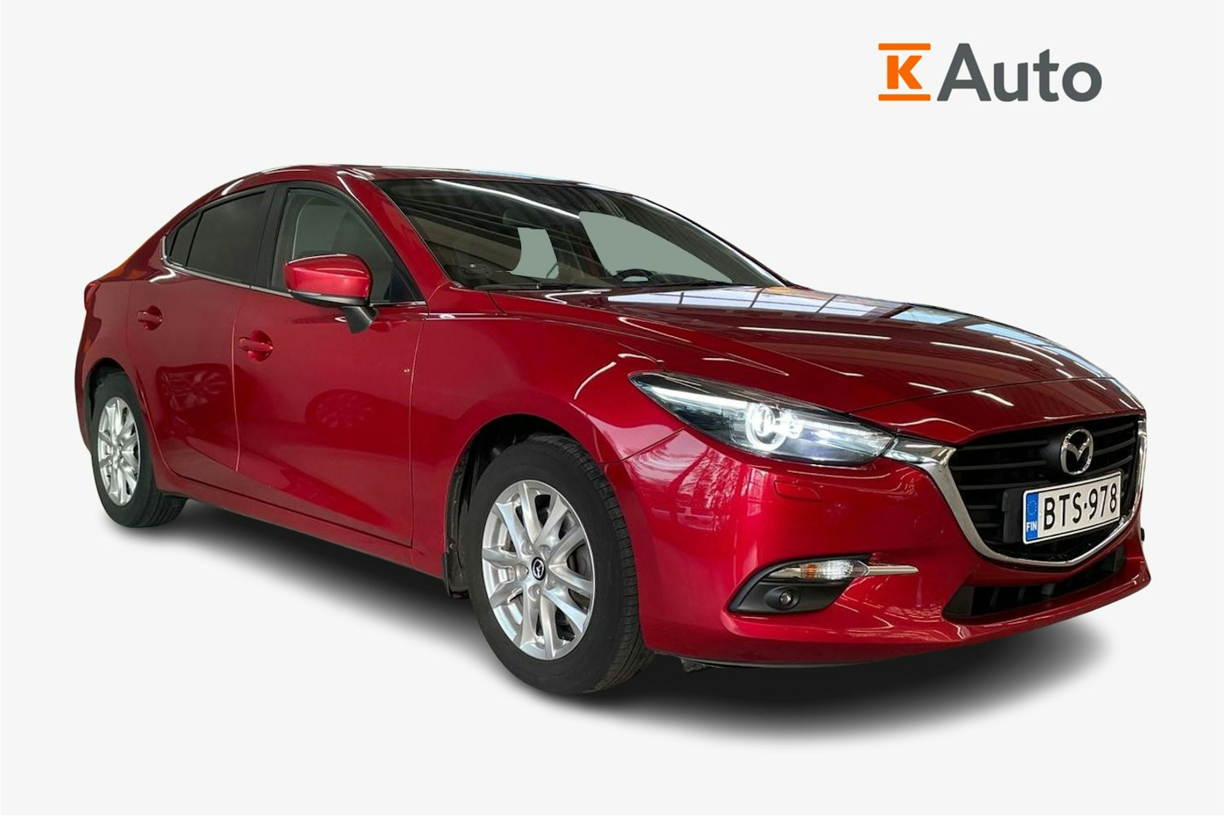punainen Mazda 3 2017 kuva 1.