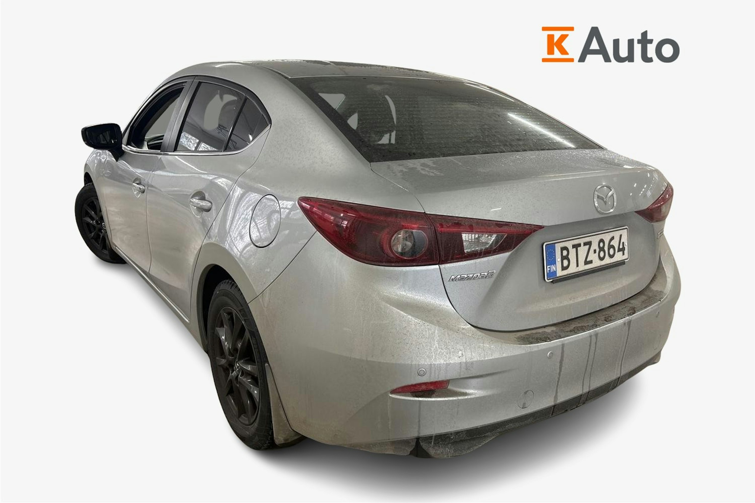 harmaa Mazda 3 2017 kuva 2.