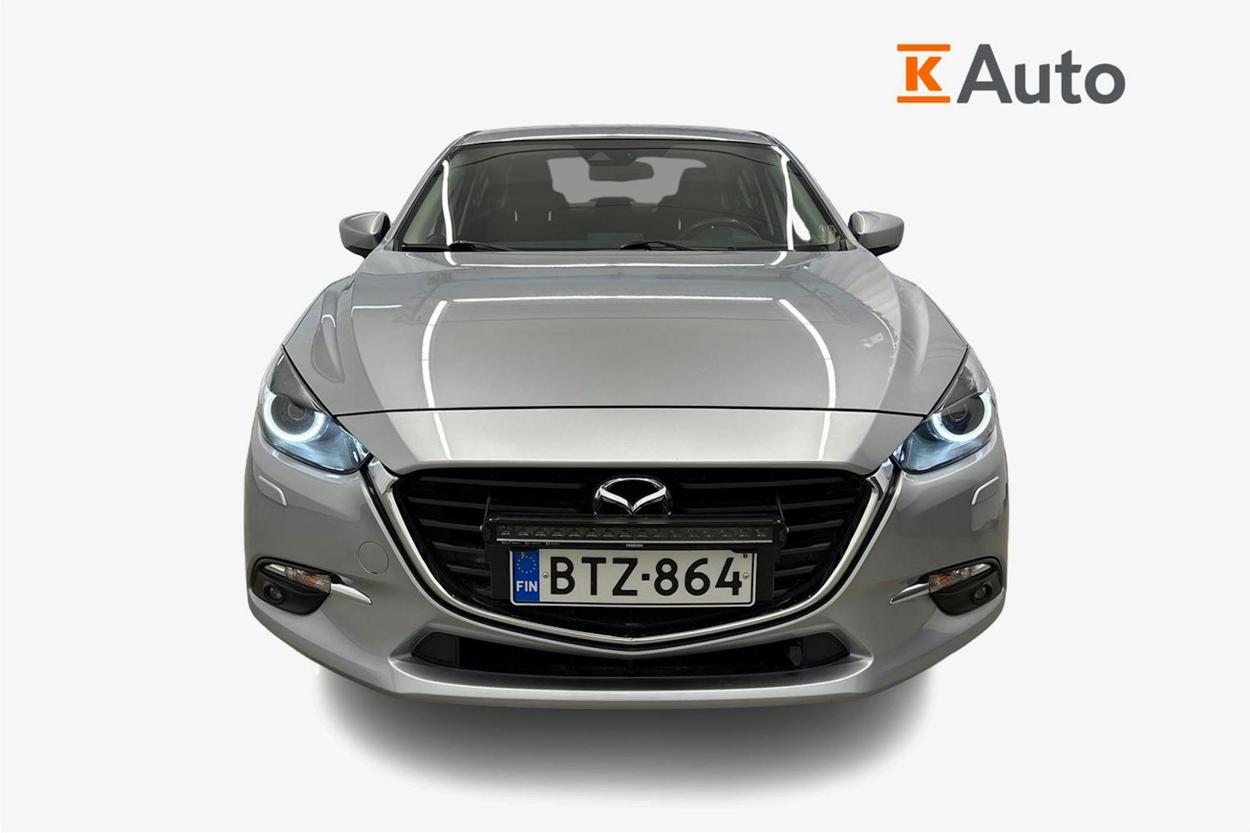 harmaa Mazda 3 2017 kuva 5.