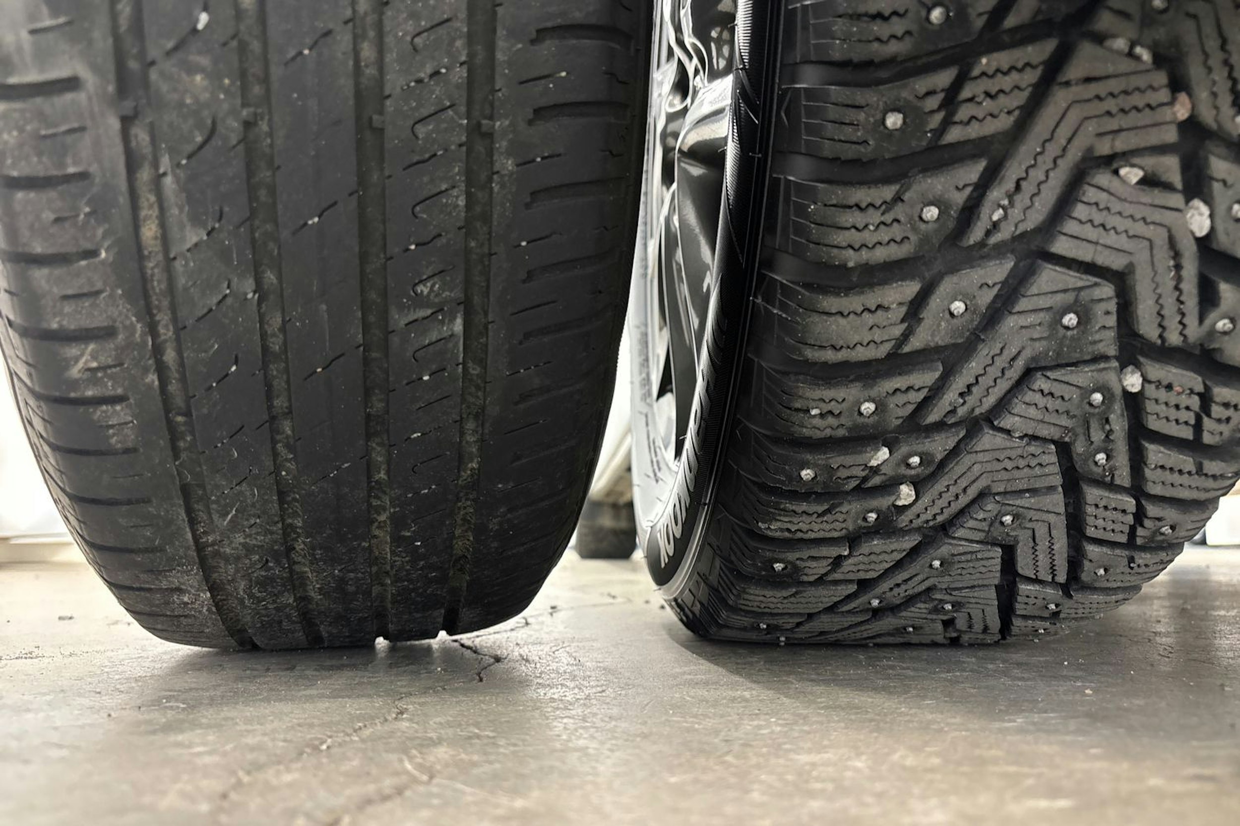 harmaa Mazda 3 2017 kuva 16.