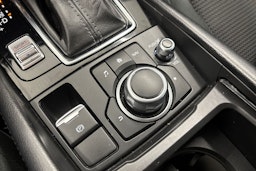 harmaa Mazda 3 2017 kuva 24.