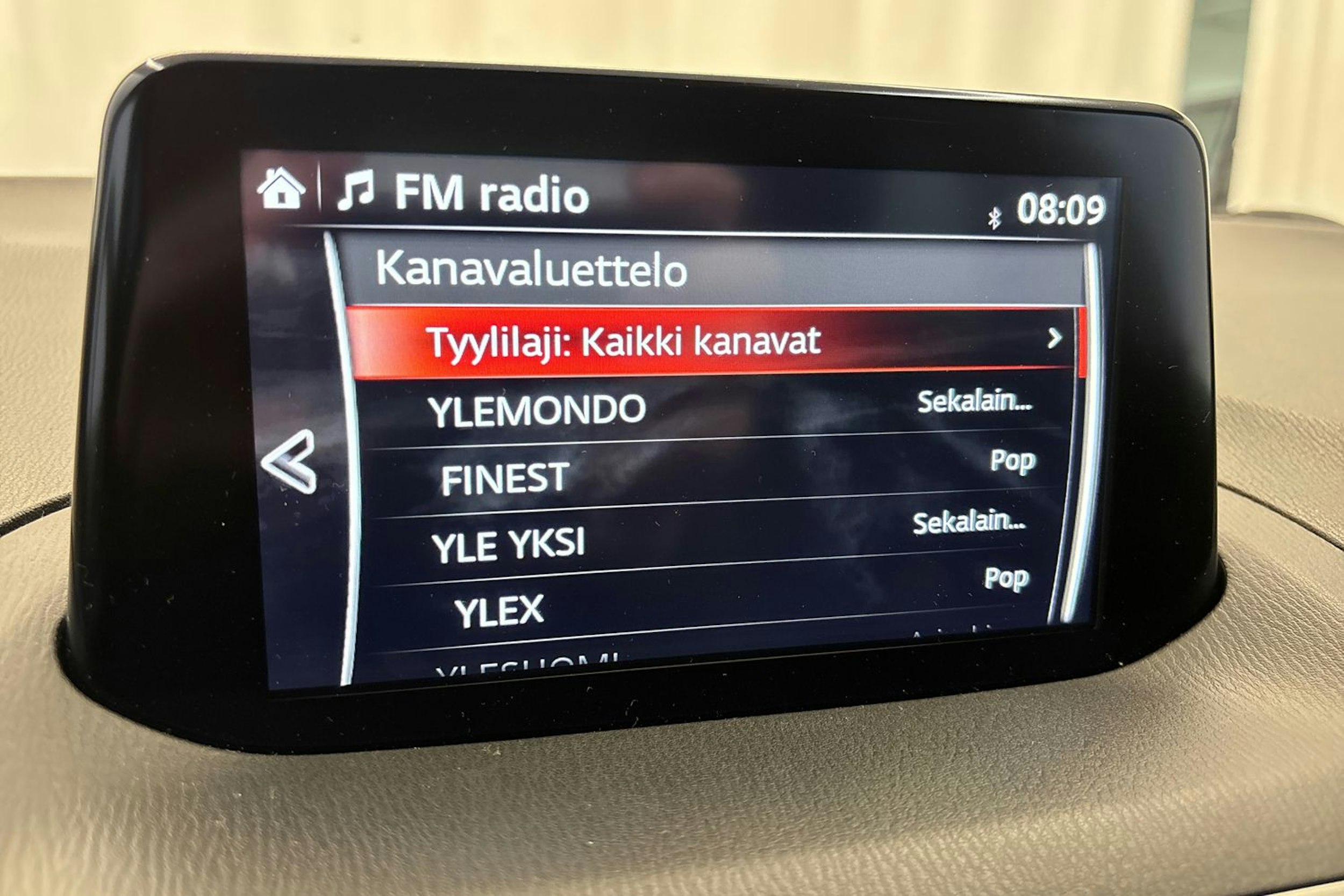 harmaa Mazda 3 2017 kuva 25.