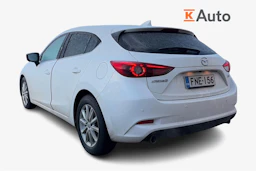 valkoinen Mazda 3 2018 kuva 2.