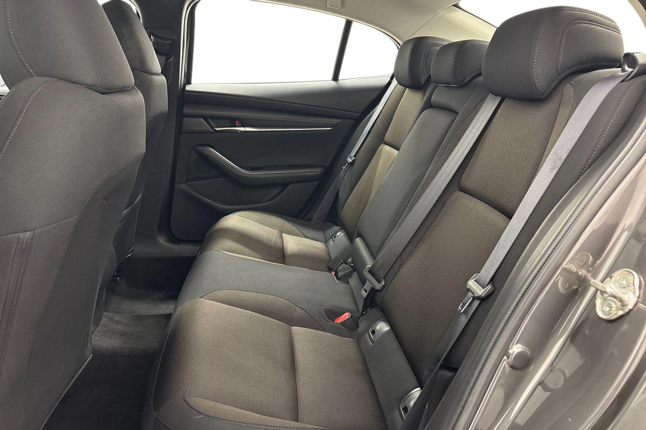 met. harmaa Mazda 3 2021 kuva 8.