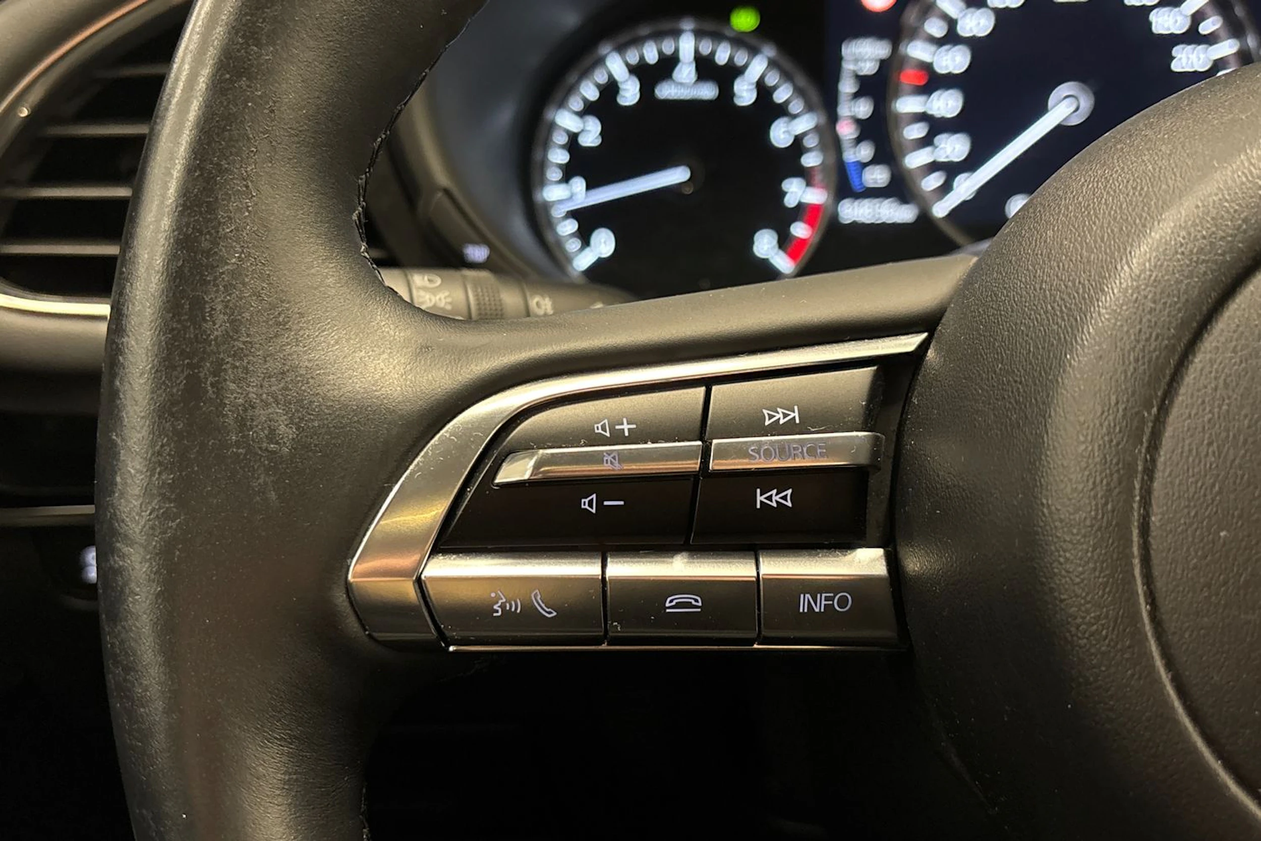 met. harmaa Mazda 3 2021 kuva 13.