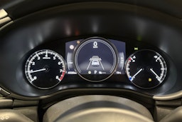 harmaa Mazda 3 2023 kuva 17.