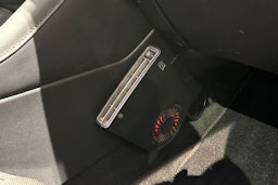 harmaa Mazda 3 2023 kuva 26.