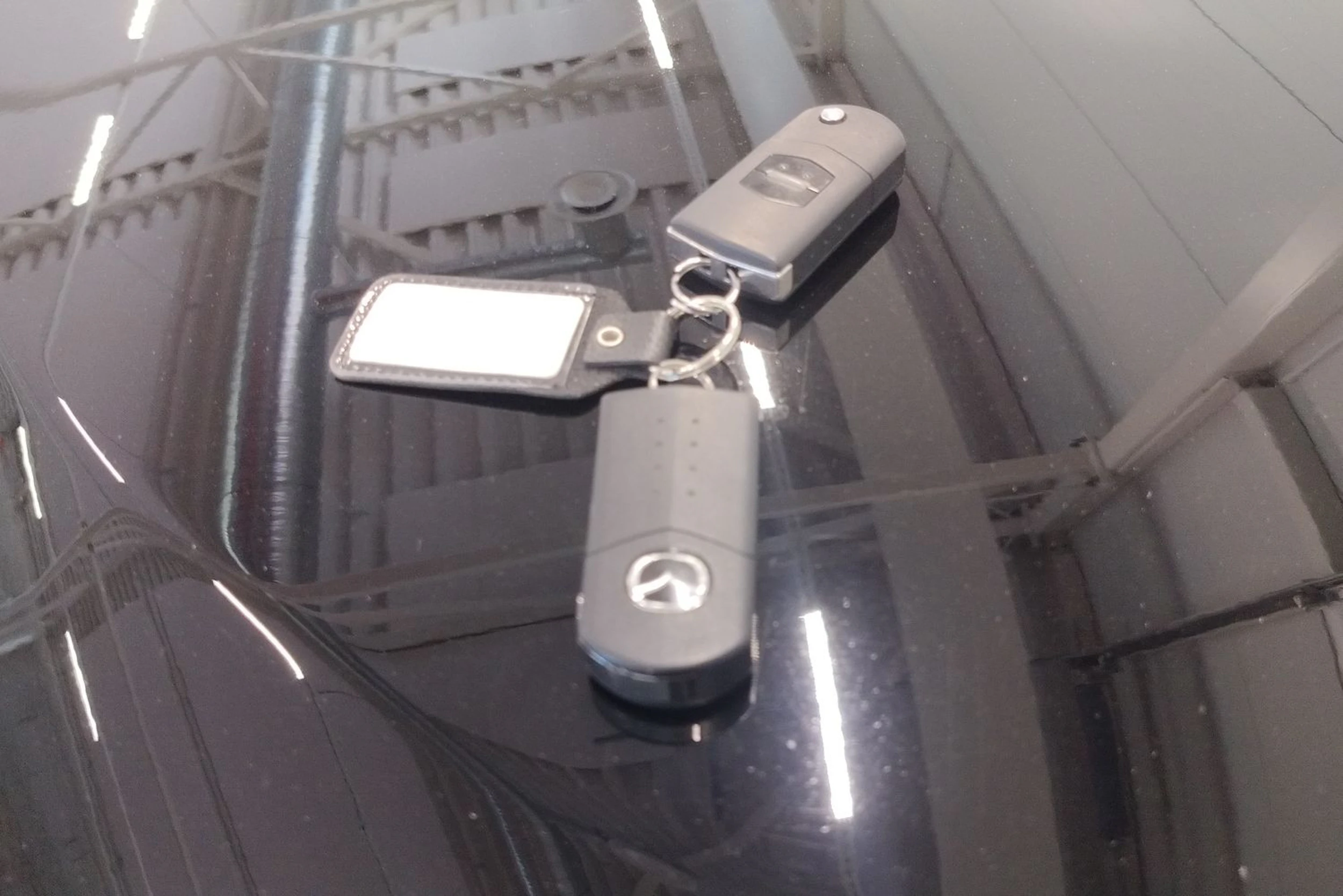 Sininen Mazda Mazda5 2009 kuva 26.