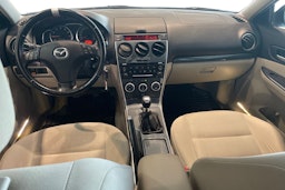harmaa Mazda 6 2006 kuva 9.