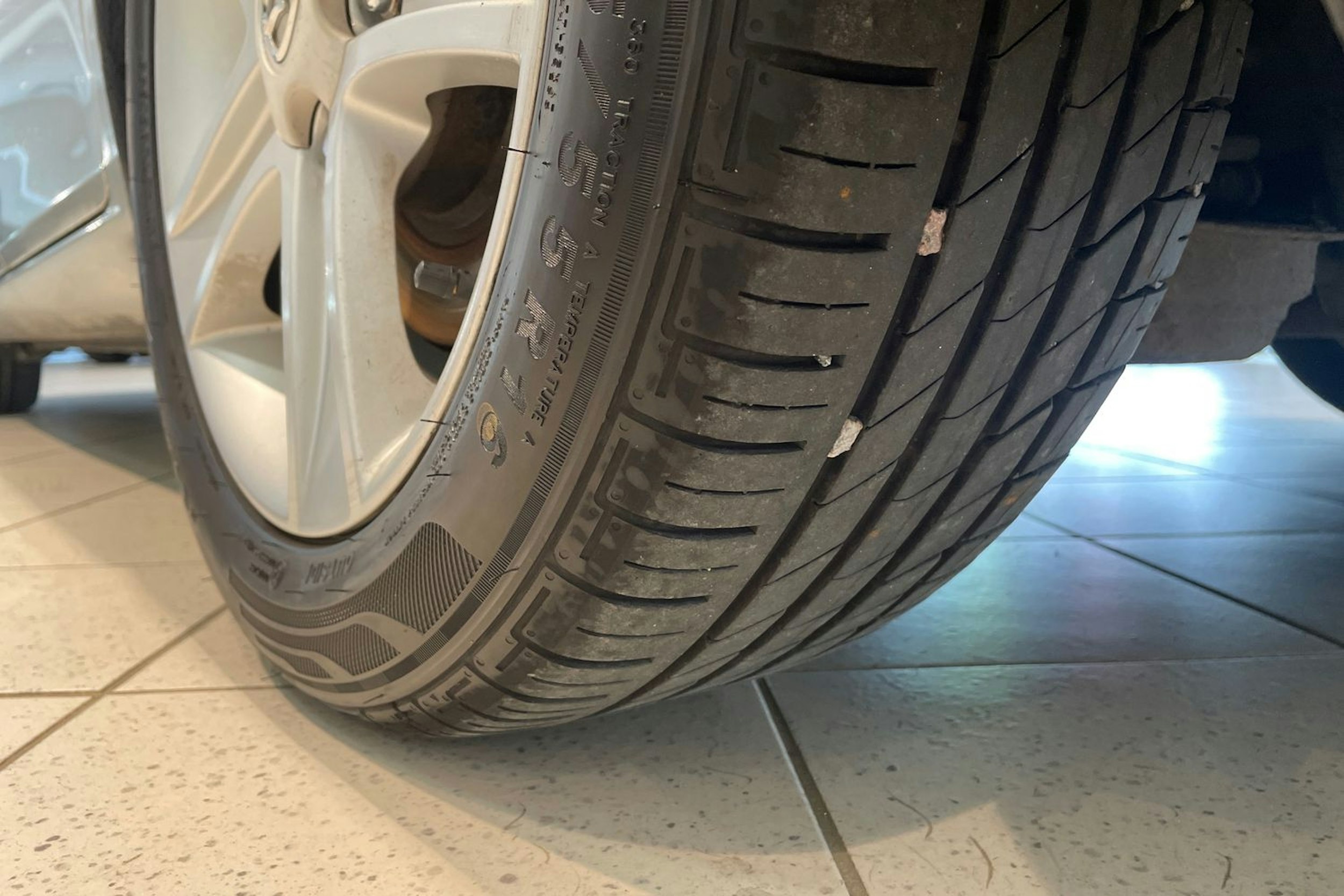 harmaa Mazda 6 2006 kuva 13.