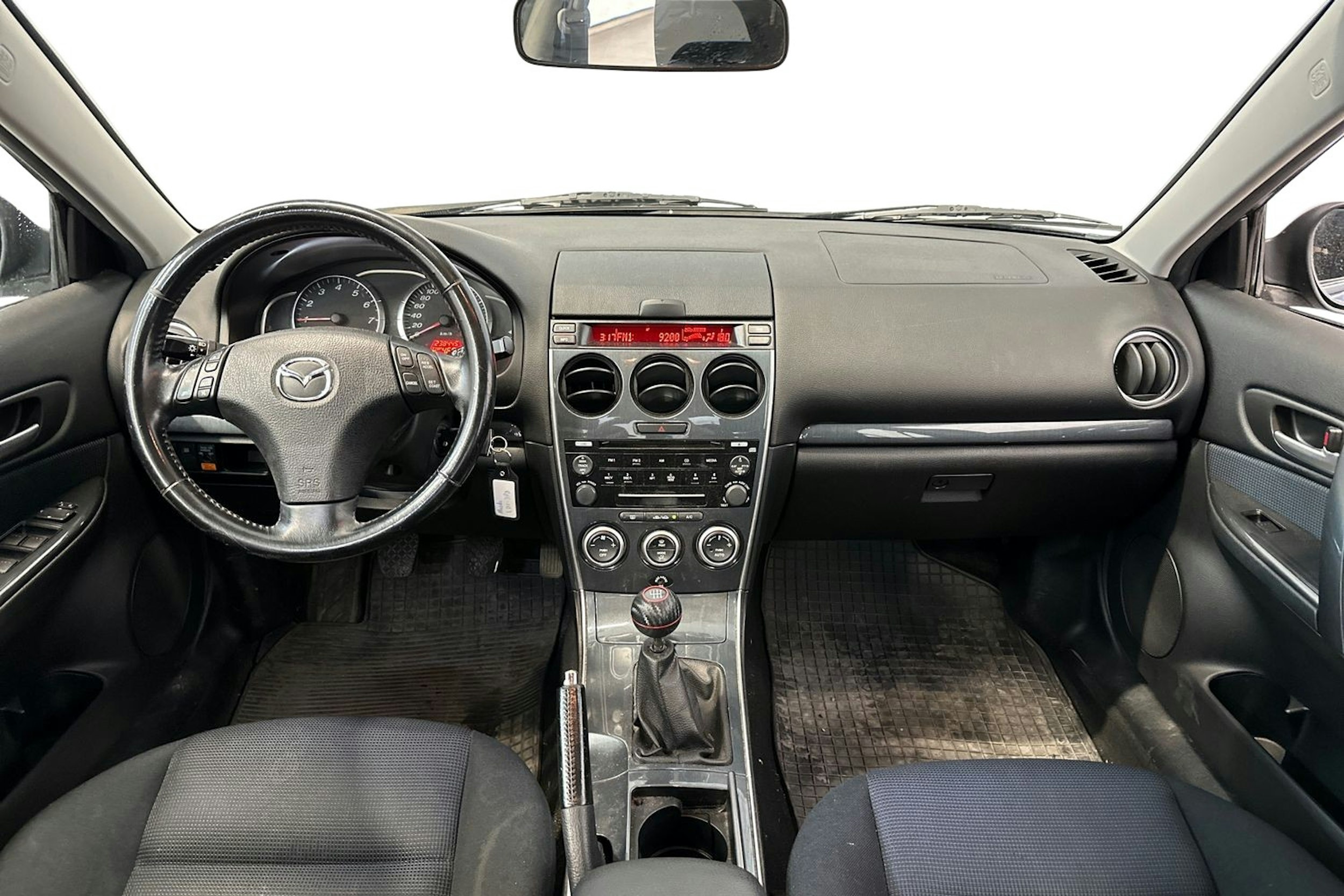 musta Mazda 6 2006 kuva 7.